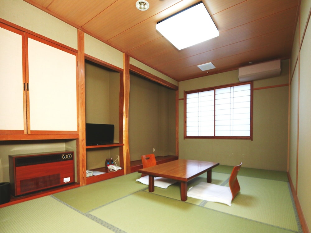 Photo 12