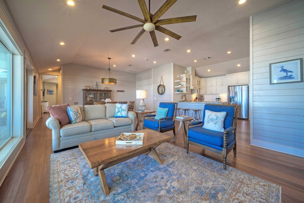 Blue Marlin at Trout Street Balcony w/ Marina Views Walk to Port A Nightlife