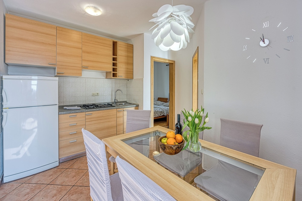 Sv. Jakov Family Apartment