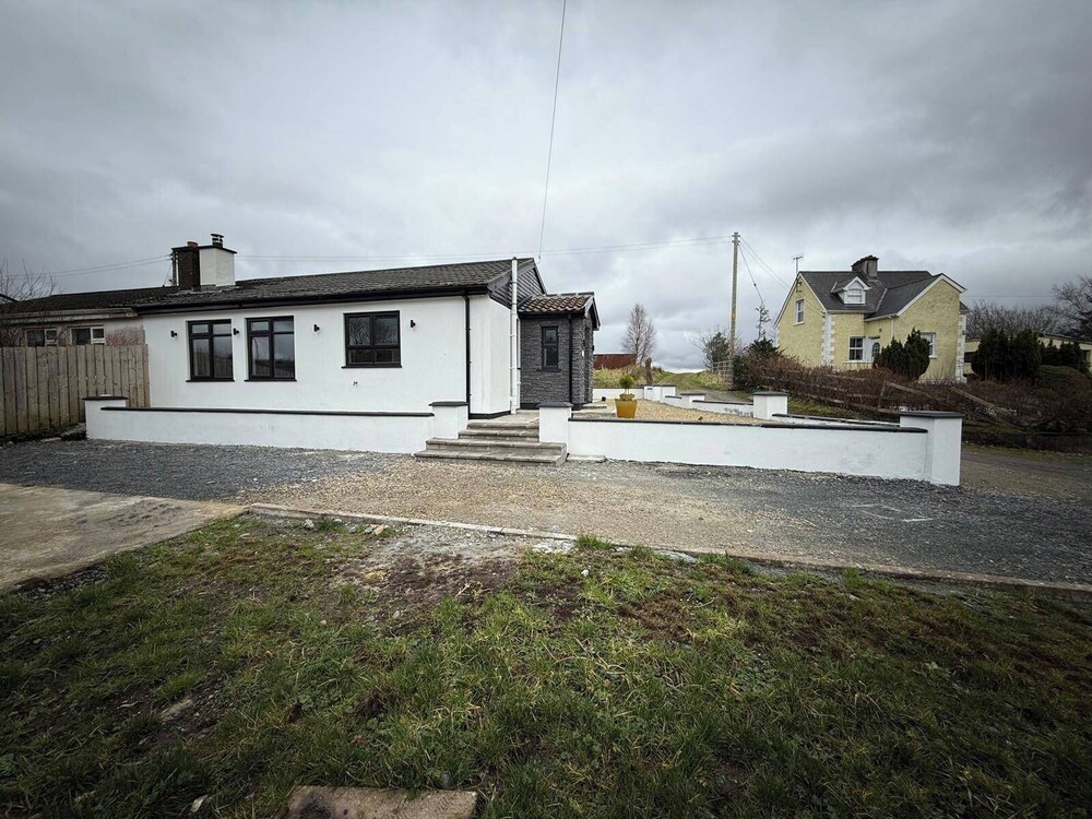 Cherry Chirp Cottage in County Fermanagha