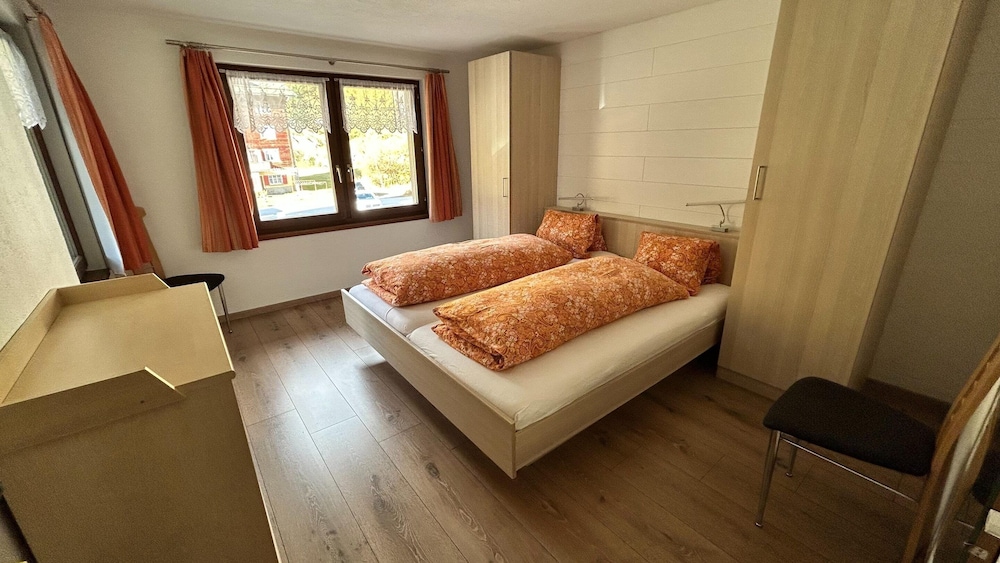 Chalet in Saas Fee Near Ski Slopes