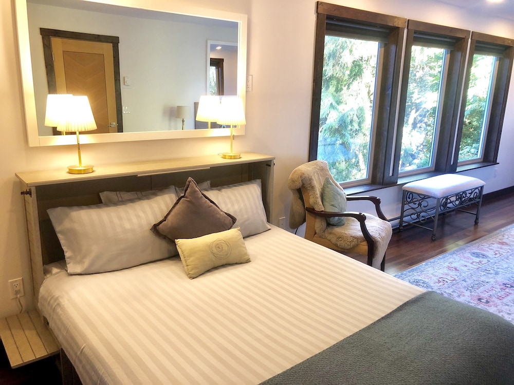 Davis Brook Retreat