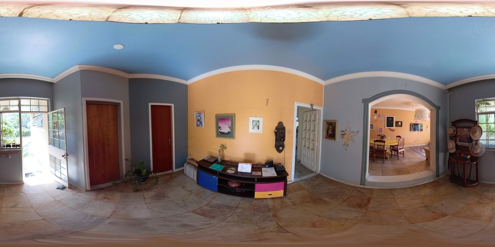 Castel Inn Hostel
