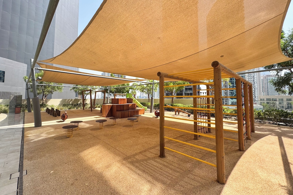 PVH - Charming 1BR - Burj Royale
