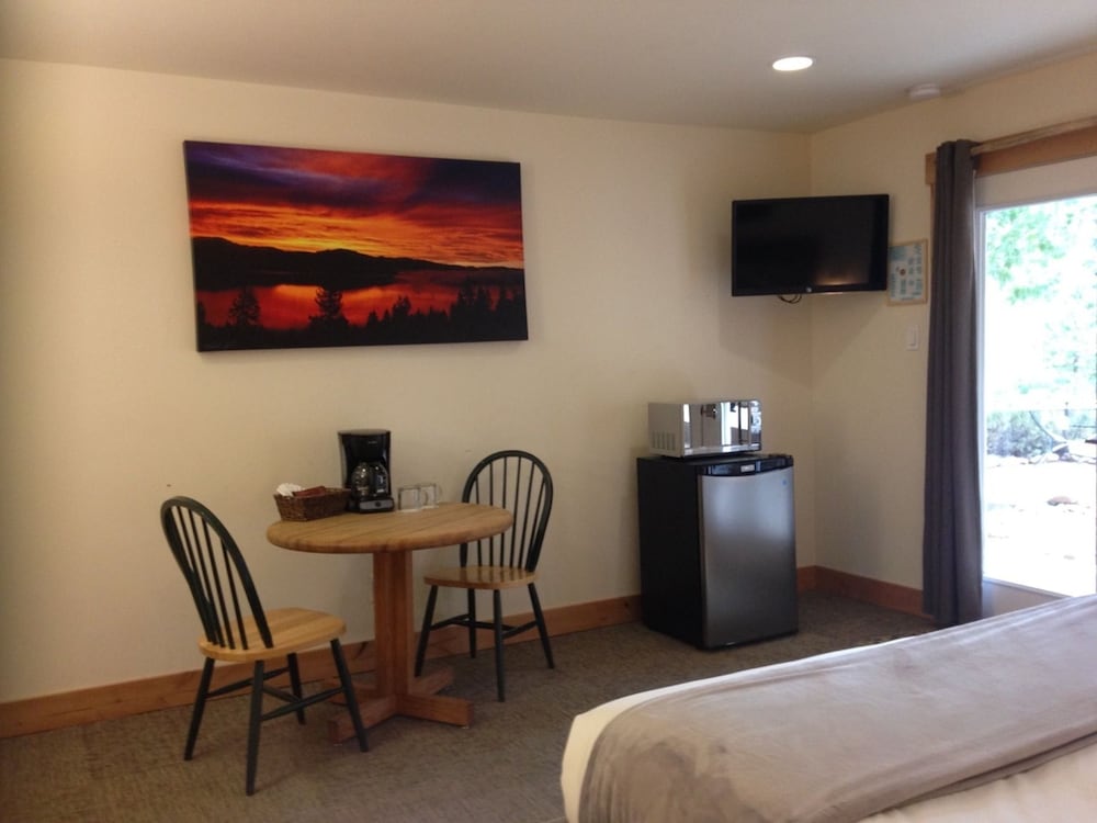 Tahoe Vistana Inn - Property Image 6