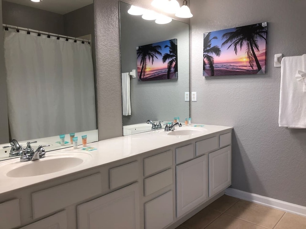 Tidecrest 144 · 3 Suites Near Convention, Universal, Disney