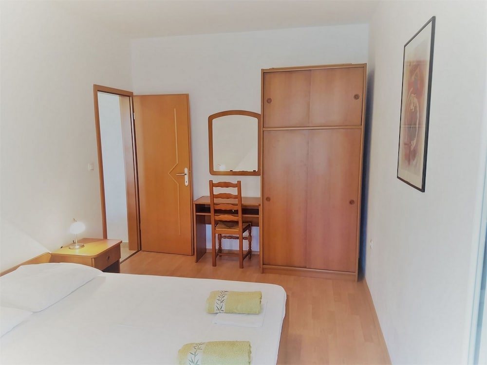 Apartments Vrtlici