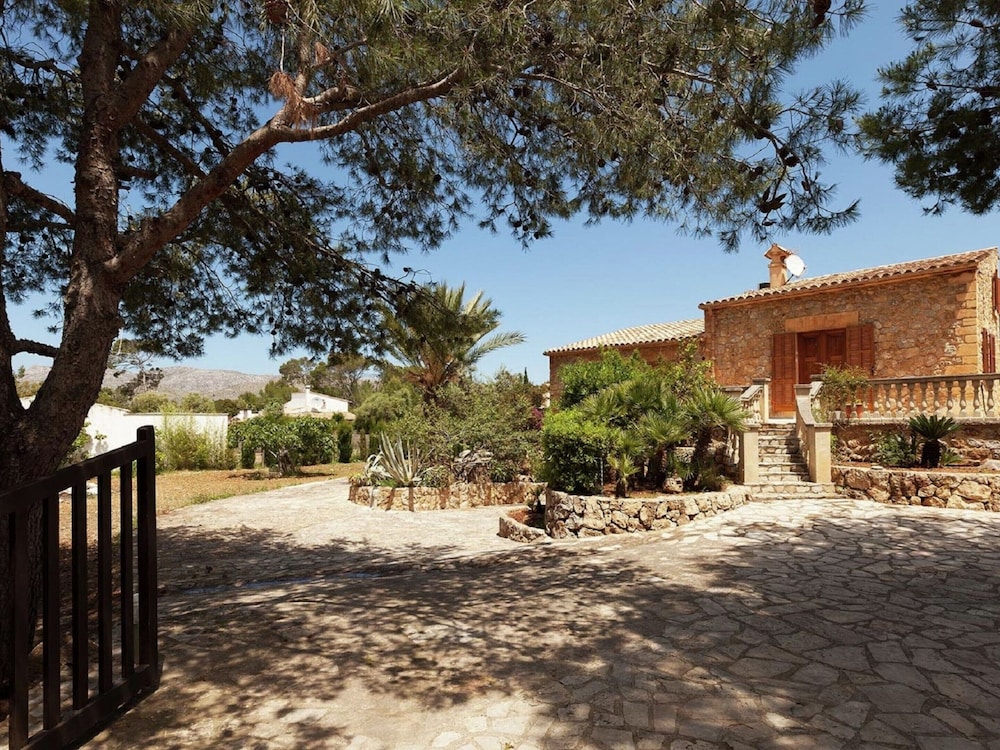Country House Near Pollensa & Bay Beaches