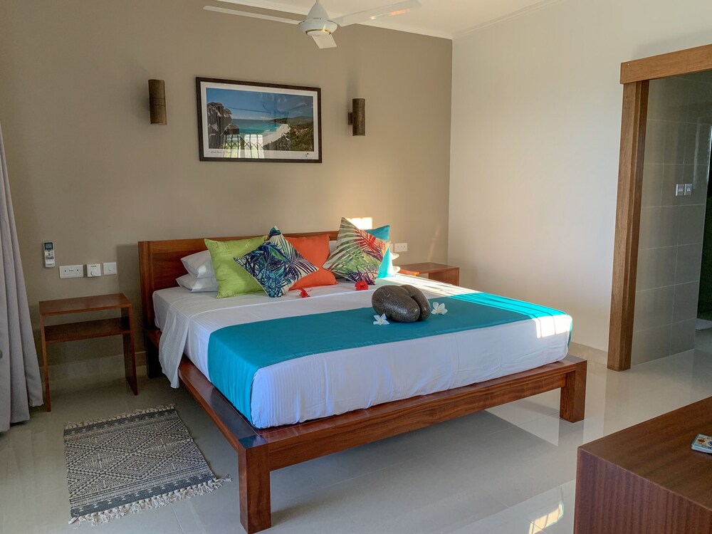 Whispering Palms Self Catering Apartment - Adults Only photo 2