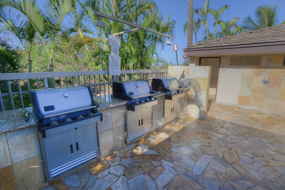 Maui Banyan A-202 by Maui Rental Group