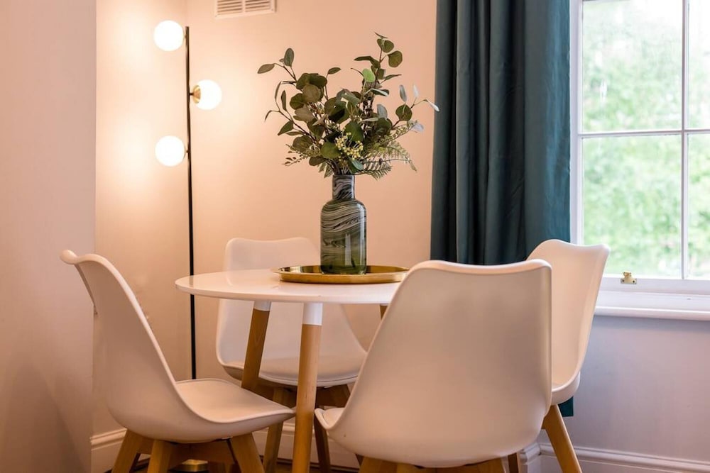 Host Apartments Bedford Place