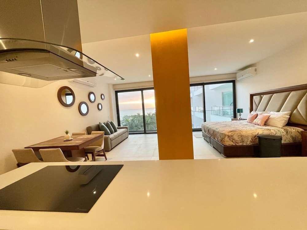 Aria Ocean Condominios
