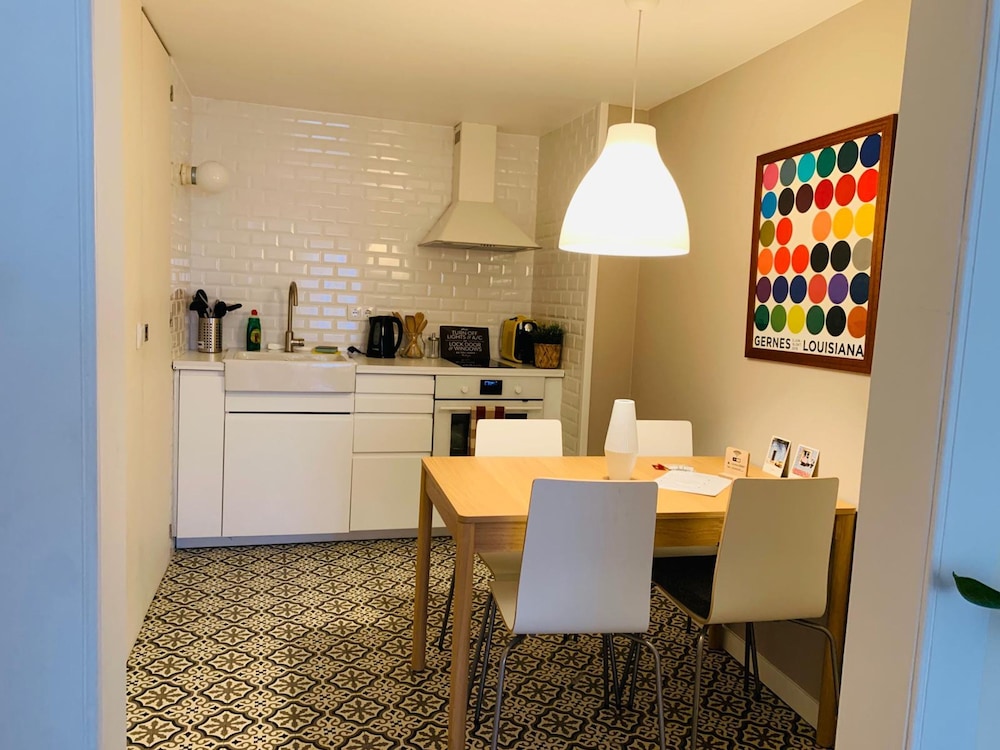 Modern Boutique Apartment in the Heart of Alfama