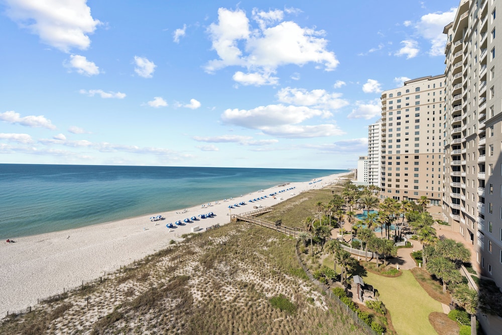 Beach Colony W7C - Covered Parking Included