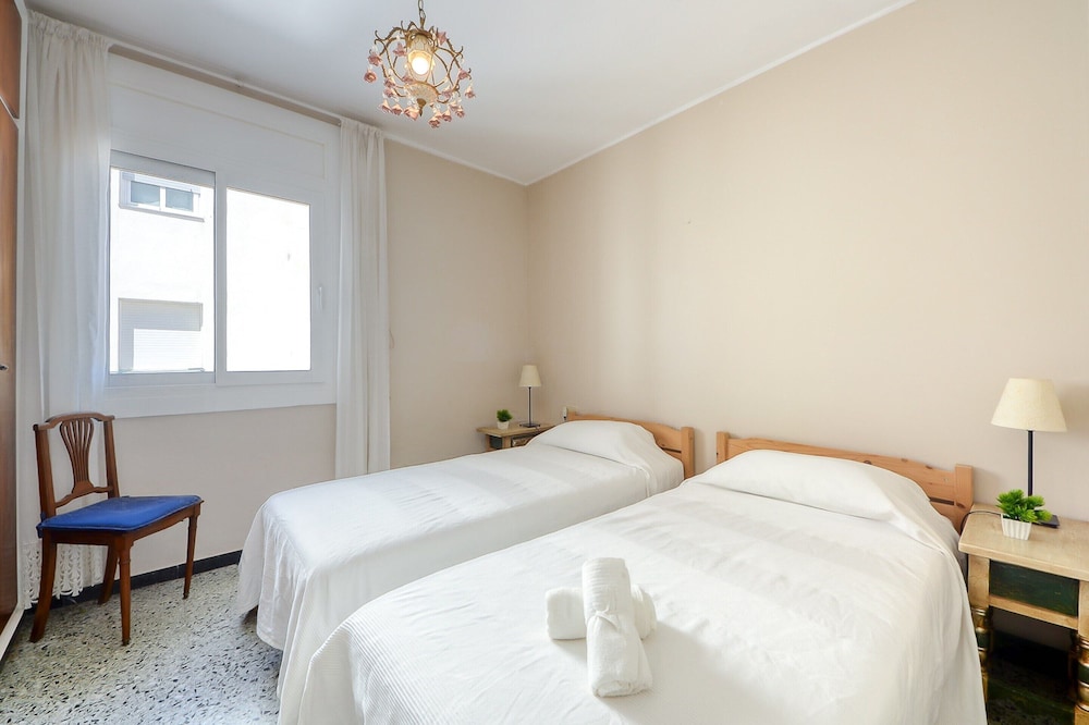 Apartment Near Plataj De Roses Beach