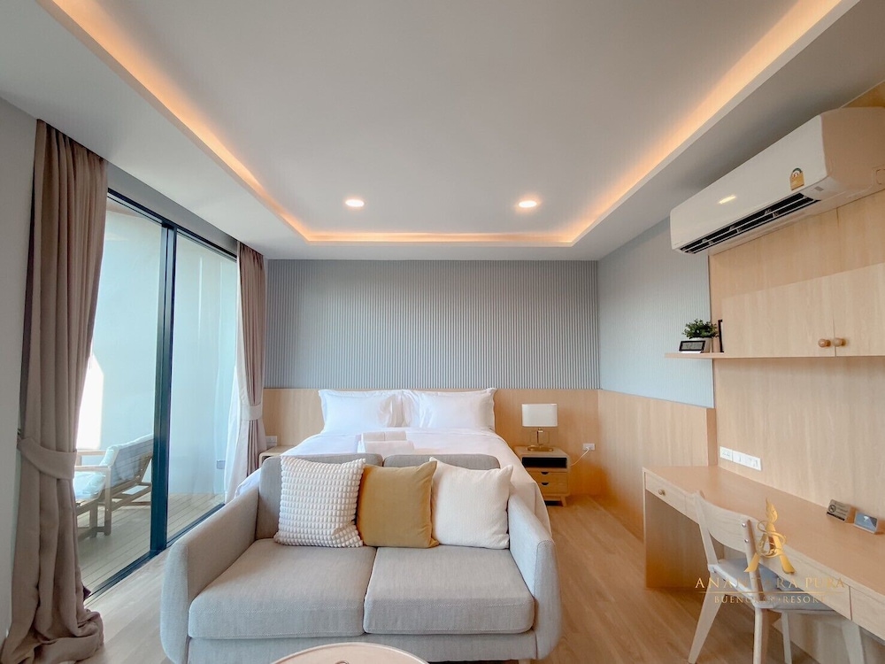 Anantara Pura Resort