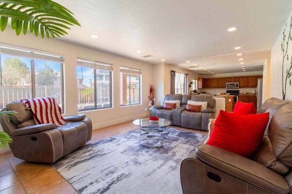 Casa Desert Willow - Stayshores 5 Bedroom Home