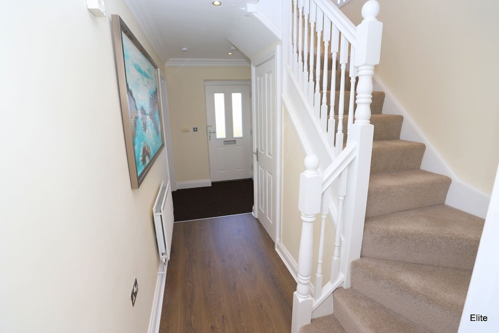 Beautiful 2-bed Sea Front House in Seaham, photo 4
