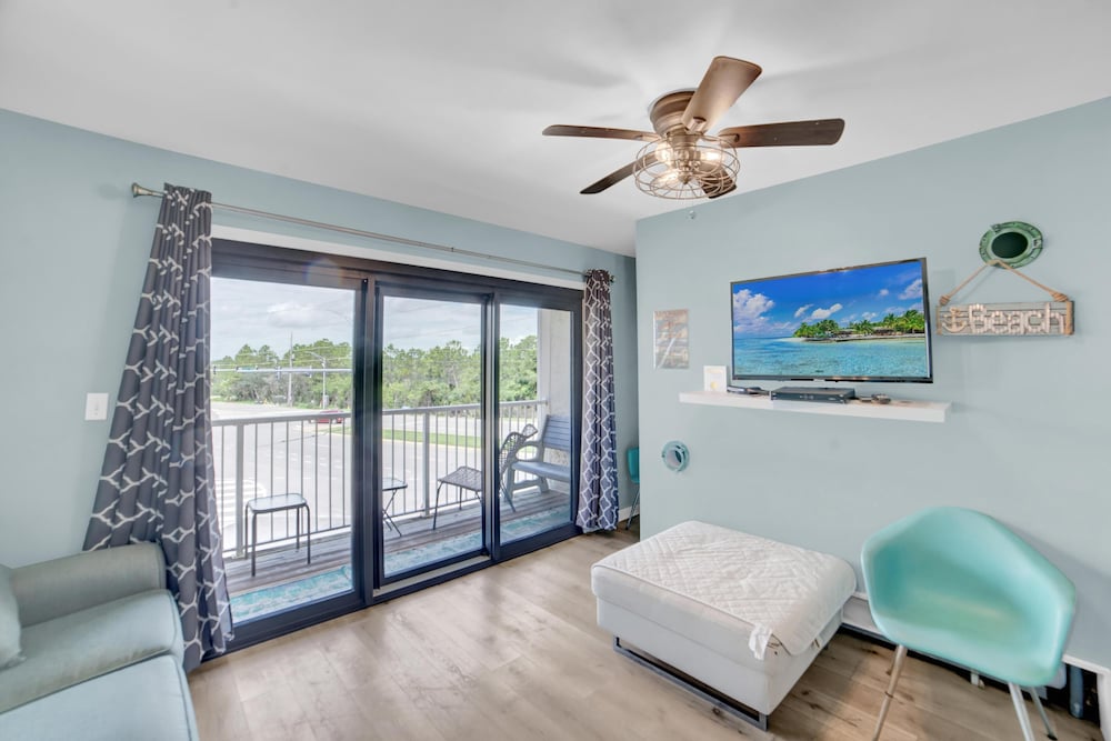 Seaside Beach & Racquet 1315