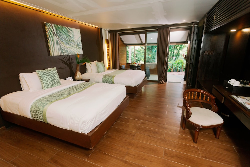 Dakak Park & Beach Resort