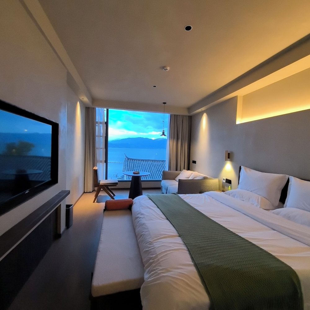 Dali Qingmai Seaview Resort