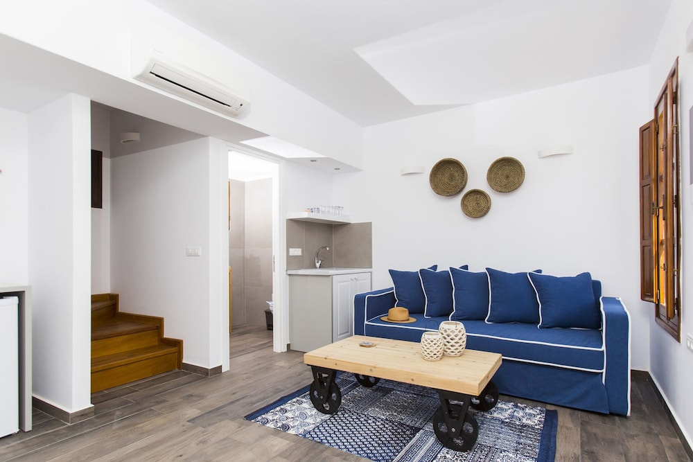 Lindos Del Mar Suites - Adults Only