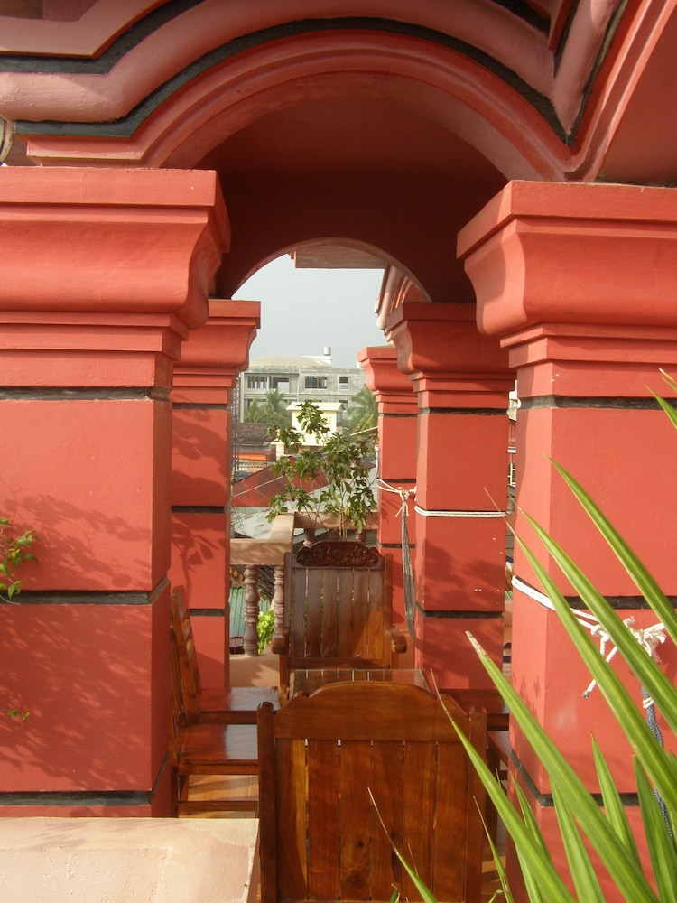 Bun Kao Guest House