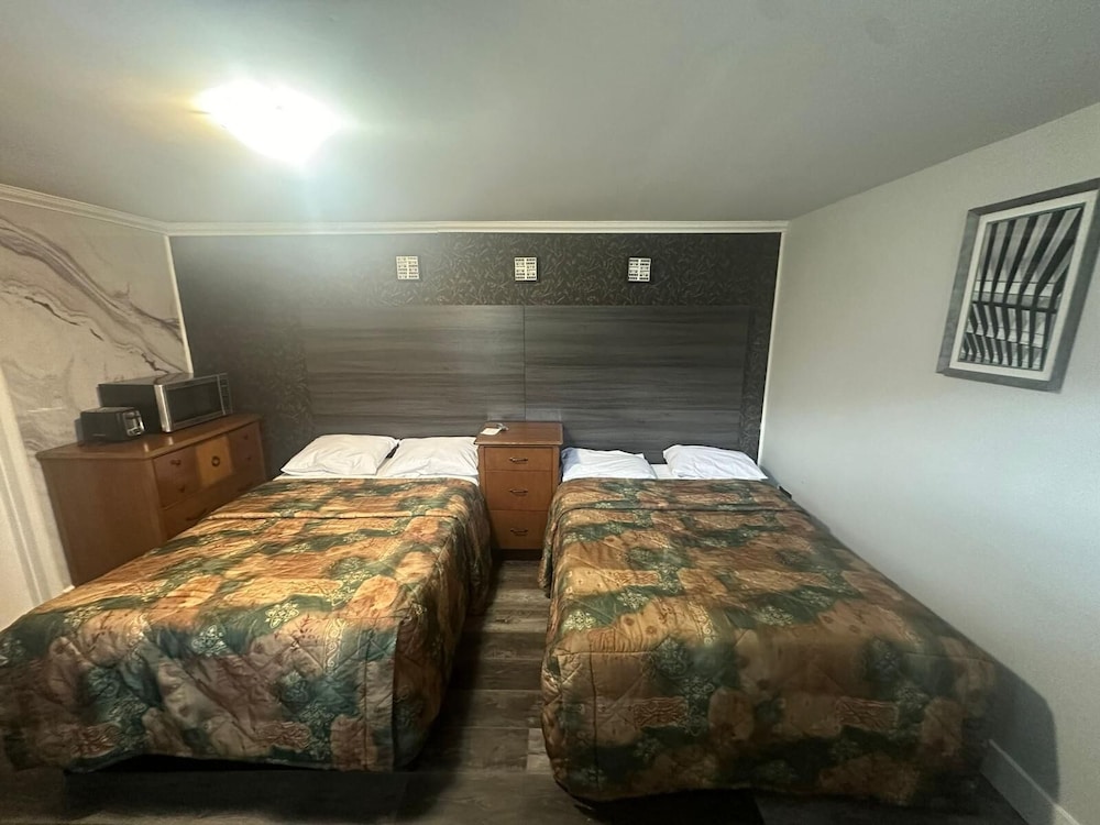 Pine Ridge Motel