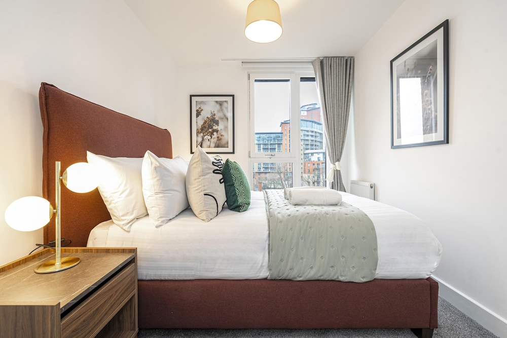 Chic Apartment Near City Centre view 5