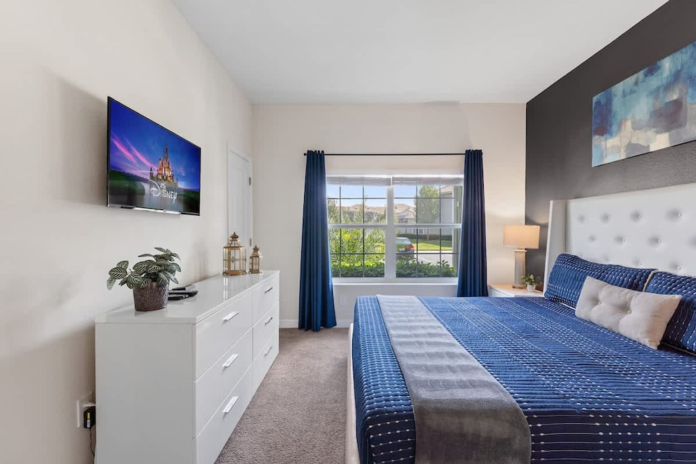 Amazing Resort Near Disney 4BR Townhome