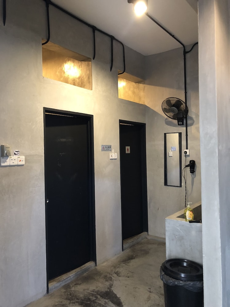 Mari Hostel