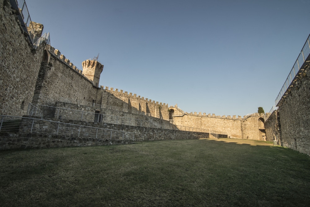 Photo 43