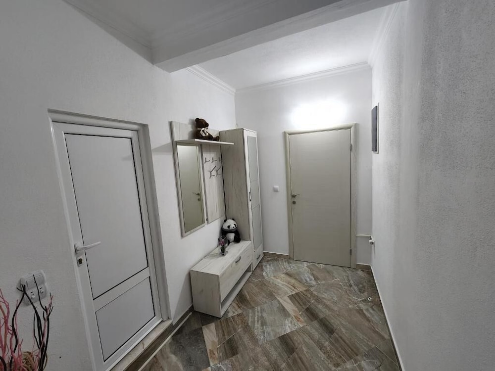 Apartments Cota