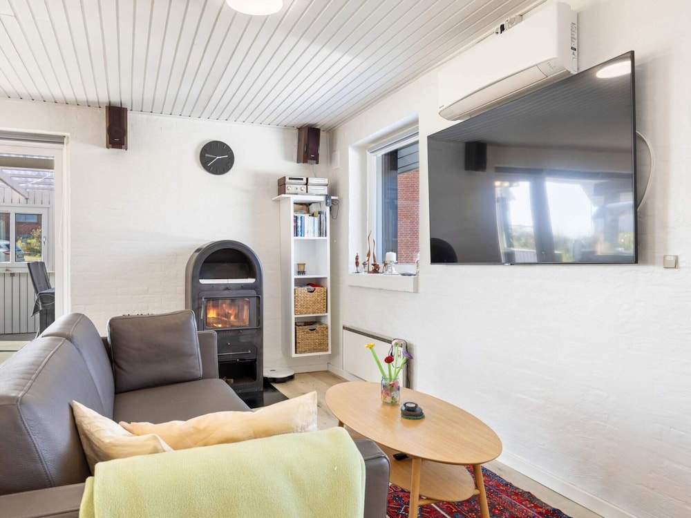 4 Star Holiday Home in Norre Nebel
