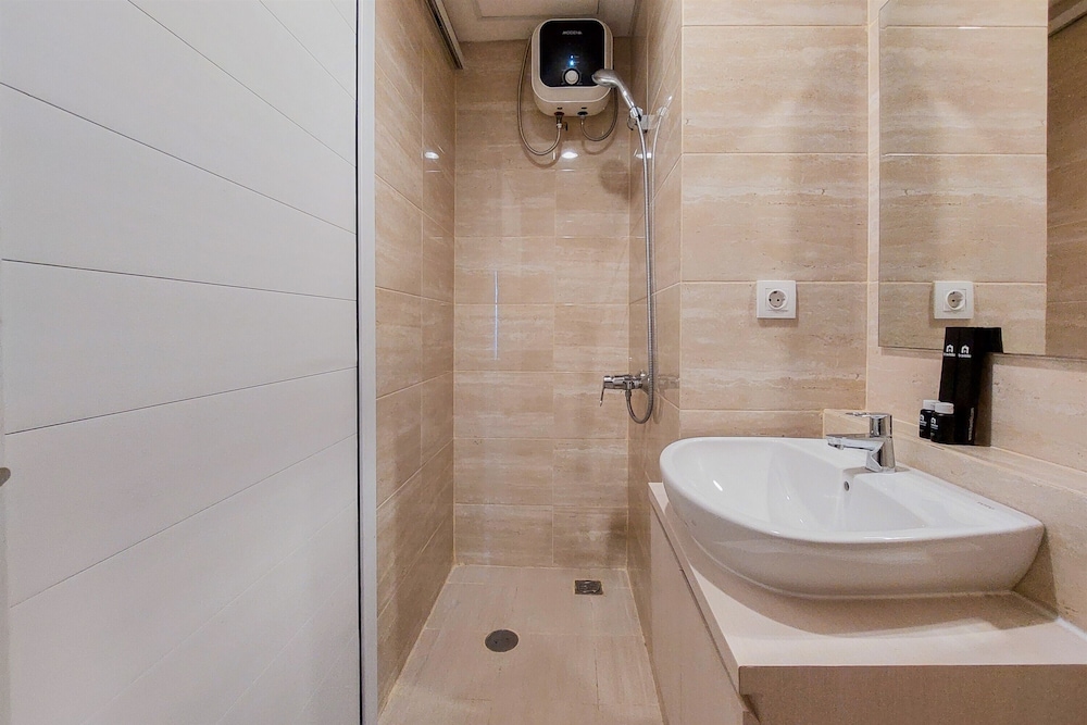 Nice Studio at Springwood Residence Tangerang Apartment