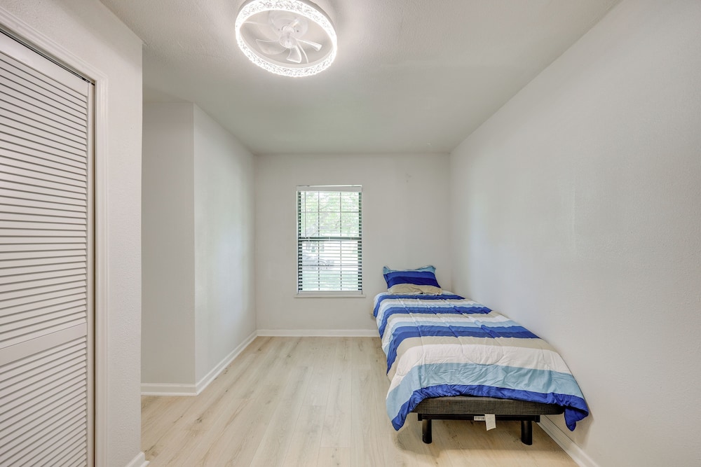 Movie Room & Fenced Yard: San Antonio Family Home