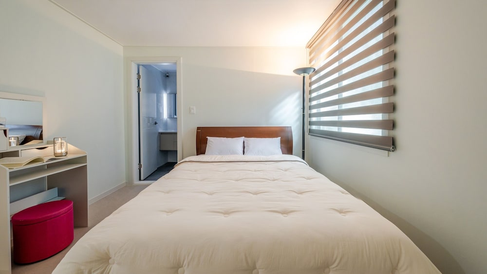 Yeosu Family House Private Pension
