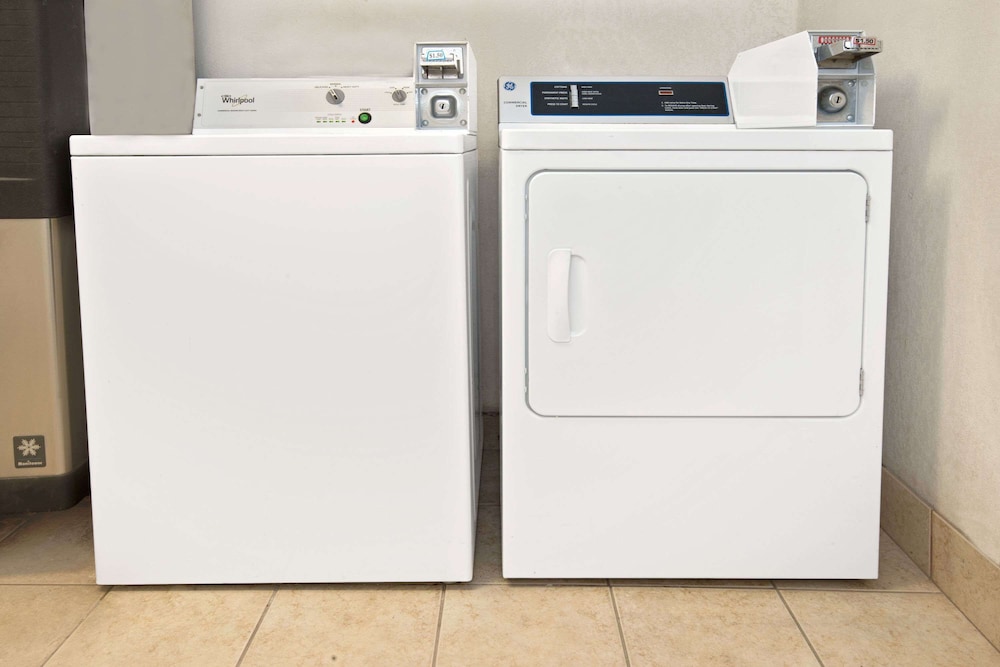 Lawrence Vacations - Days Inn by Wyndham KU Lawrence - Property Image 5