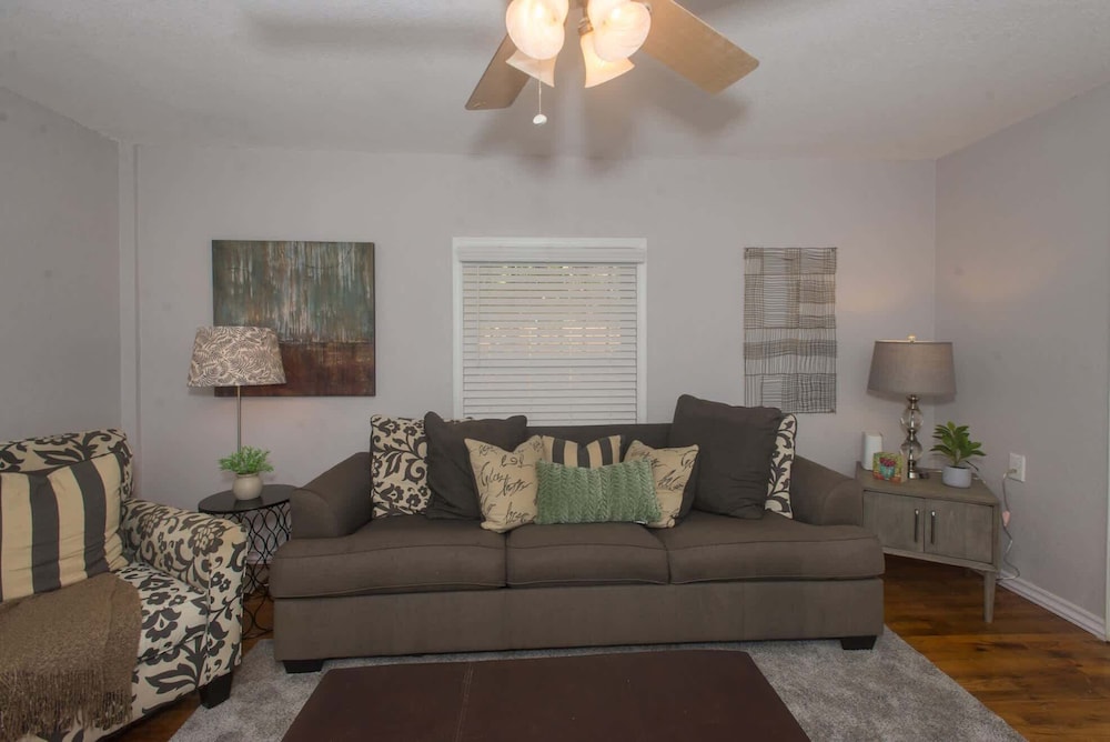 Brunswick Bungalow 6ppl