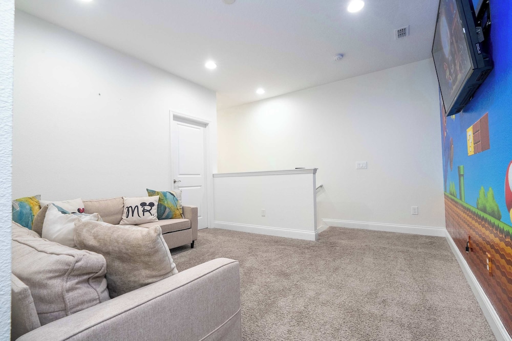 Charming 3Bd W/ Private Pool Festival Resort 220