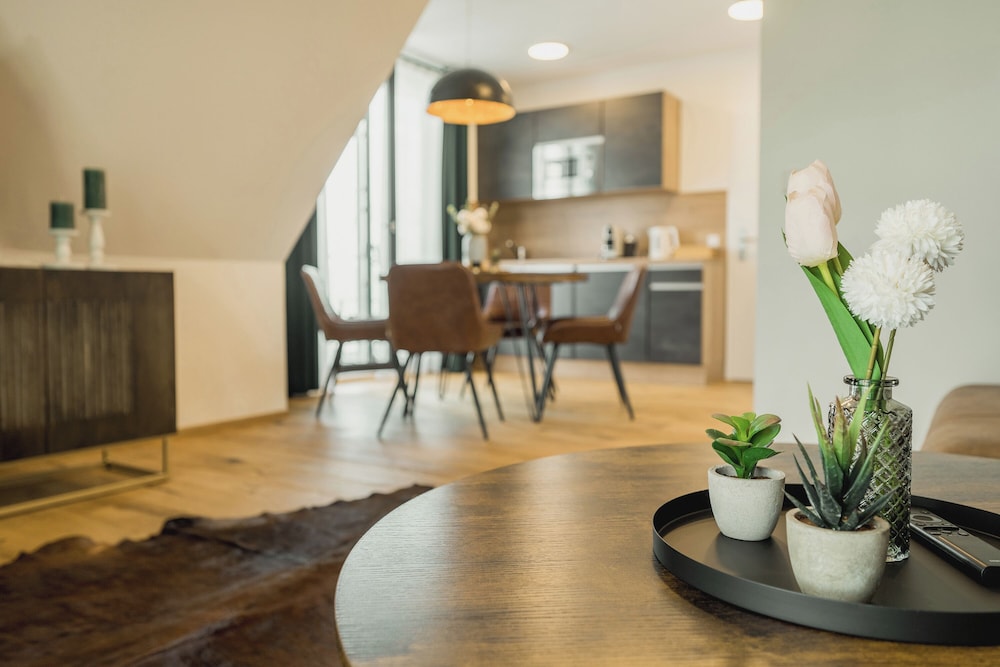 MK Apartments