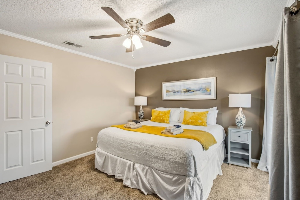 Fernandina Shores 6355 2 Bedroom Condo