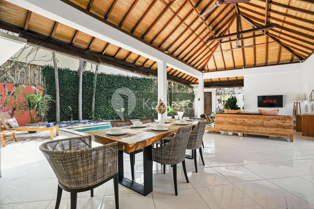 Jaya Villa by Kozystay - Canggu