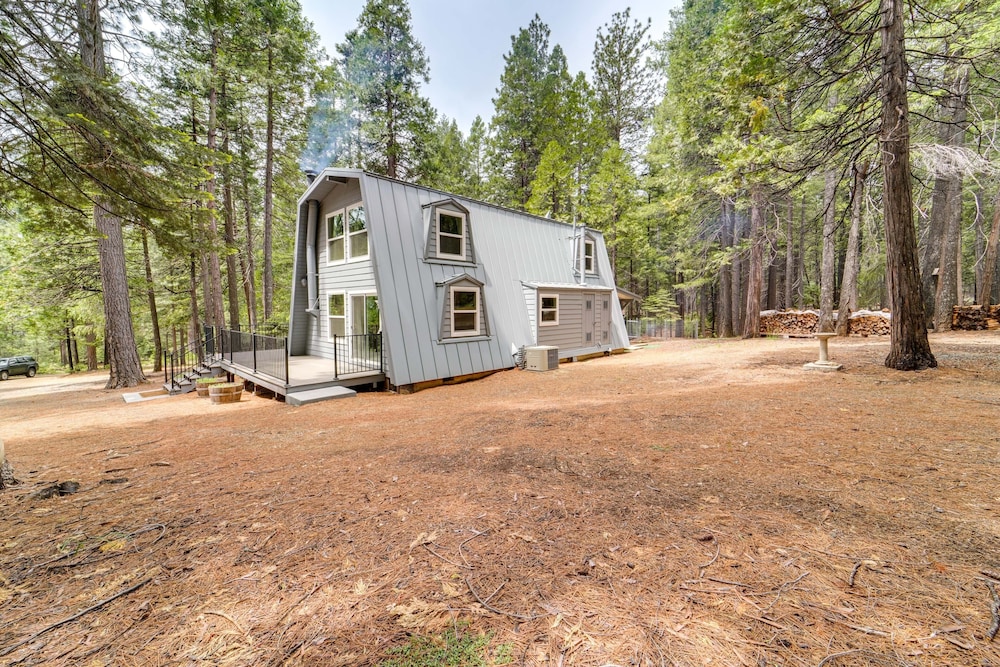 Cozy Nevada City Cabin: Deck, Game Room, Fire Pit view 3