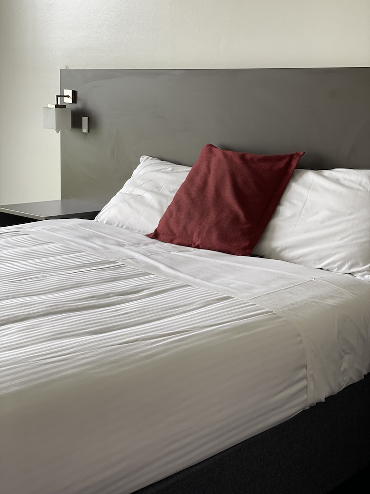 Country Roads Motor Inn Dysart
