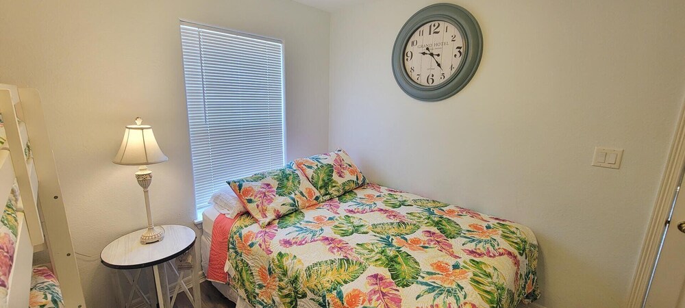 Cora Lee Beachview 2 Bedroom Condo