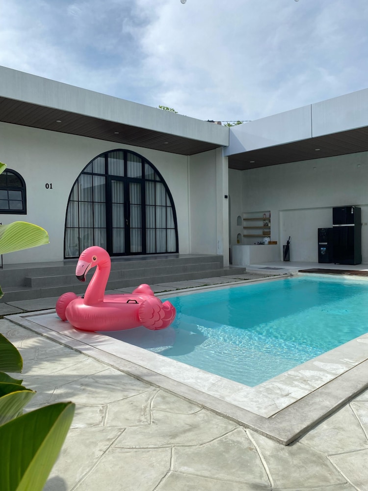 Pinnara Borobudur Private 2 BR Villa