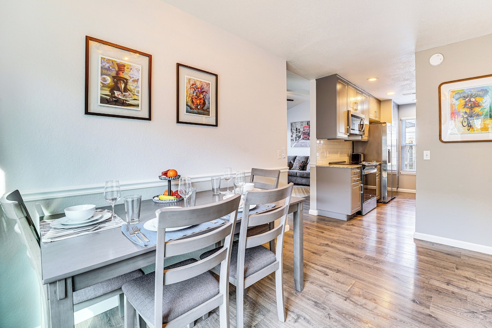 1 Mi to Dtwn: Bentonville Retreat w/ Patio