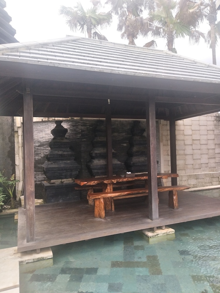 Pandawa Beach Villas & Spa