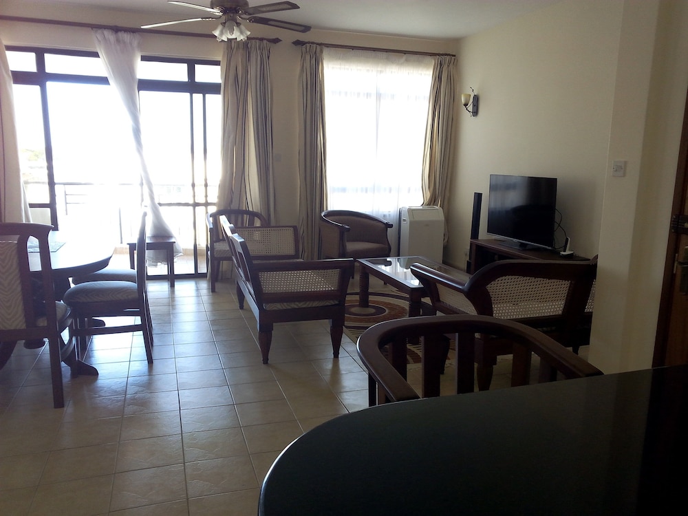 Tamasha Cottages